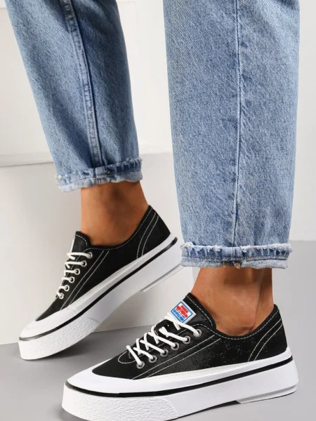 Trampki Phineris czarne