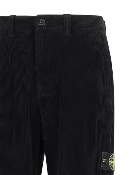 Chino панталони Stone Island черно