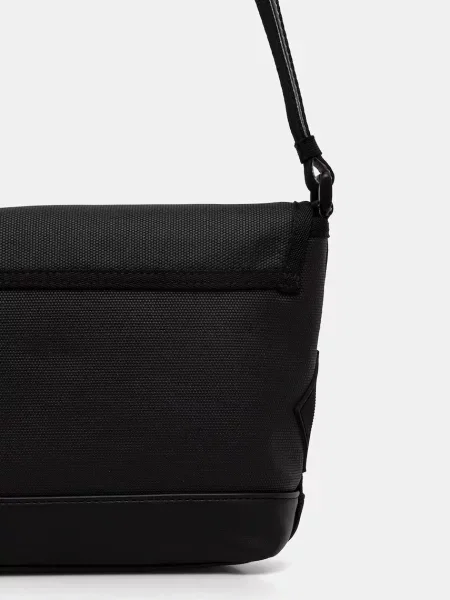 Crossbody táska Calvin Klein fekete