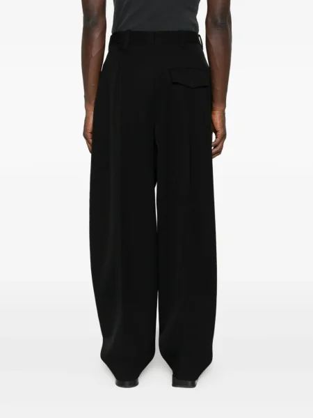 Pantaloni Jacquemus negru