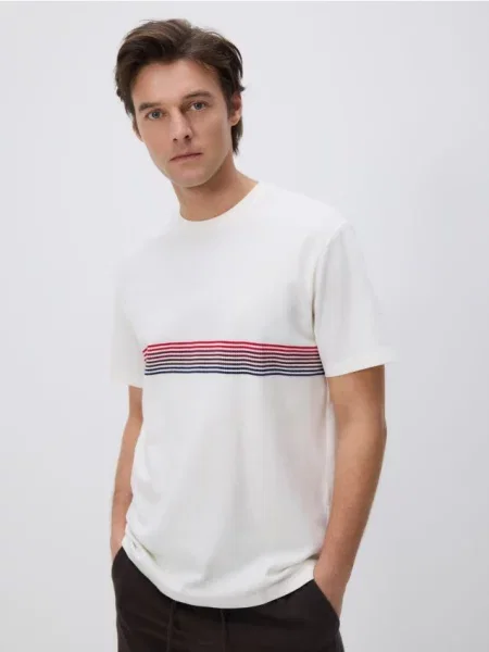 Reserved Tričko regular fit z bavlny krémová