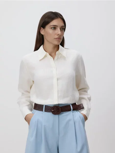 Reserved Pantaloni scurți cu curea împletită albastru-deschis albastru