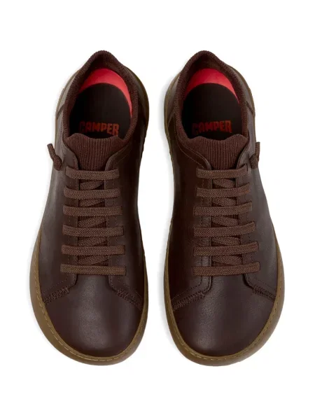 Gulerat sneakerși Camper din piele maro