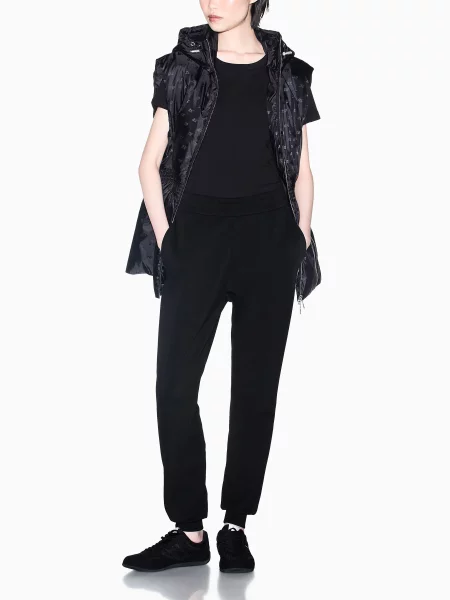 Утеплений жилет Armani Exchange чорний