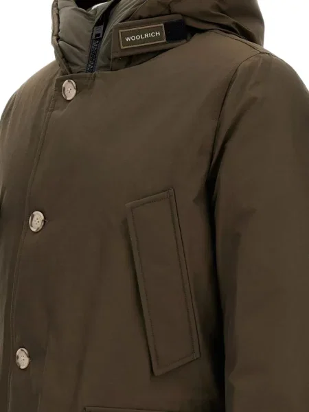 Geacă parka Woolrich cu glugă verde