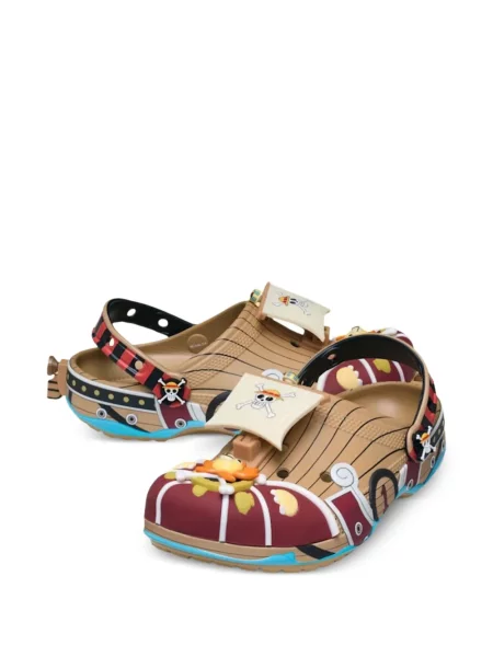 Klasszikus szandál Crocs