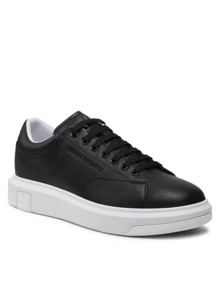 Armani Exchange Laisvalaikio batai juoda