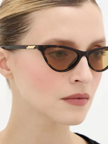 Bottega Veneta napszemüveg barna