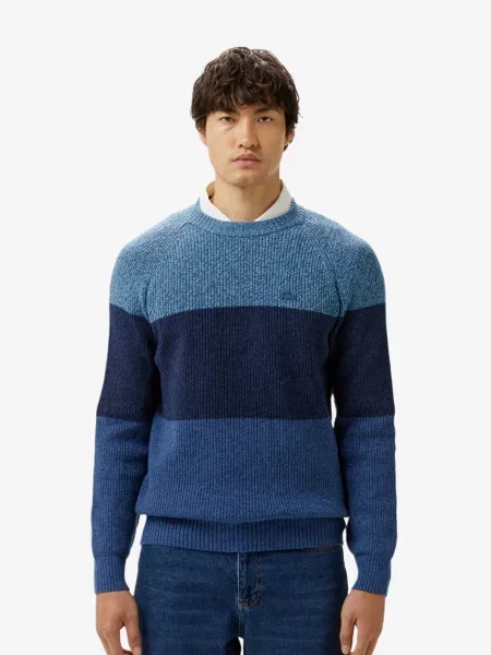 Свитер Lacoste белый