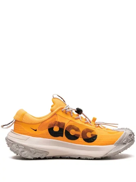 Sneakerși Nike portocaliu