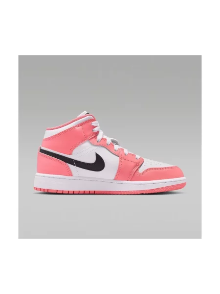 Pantofi Nike roz