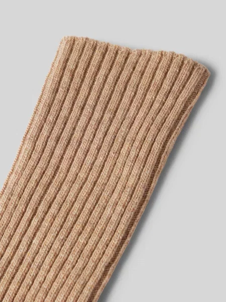 Skarpety z domieszką kaszmiru model ‘COSY’ Falke beżowe