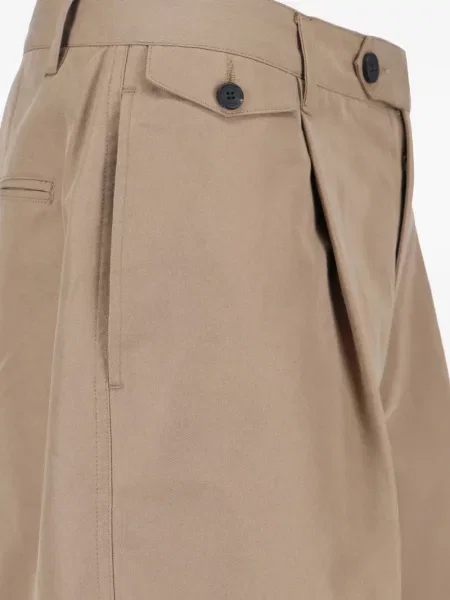 Pantaloni Dunst plisate maro