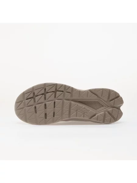 Кроссовки Hoka