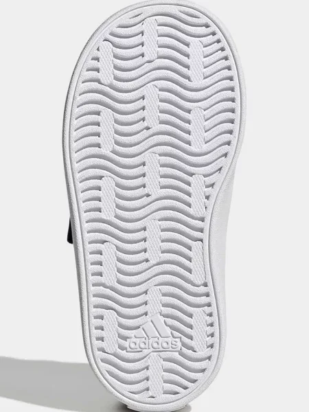 Детские кроссовки Adidas