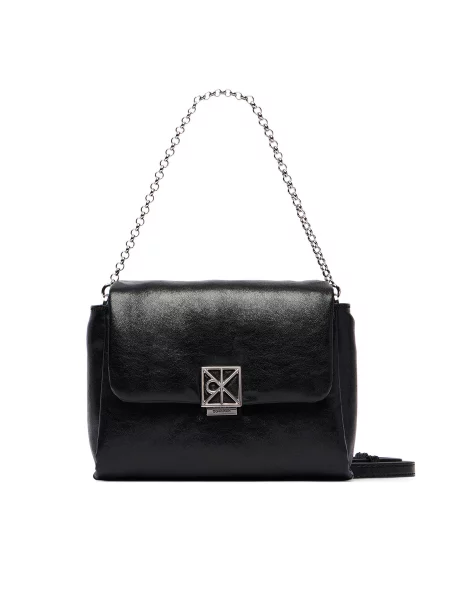 Kabelka Calvin Klein Emblem Hw Padded Crossbody čierna