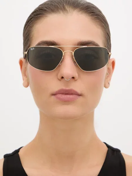 Ray-Ban napszemüveg