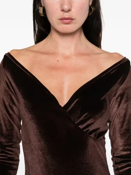 Bársony maxi ruha Atu Body Couture barna