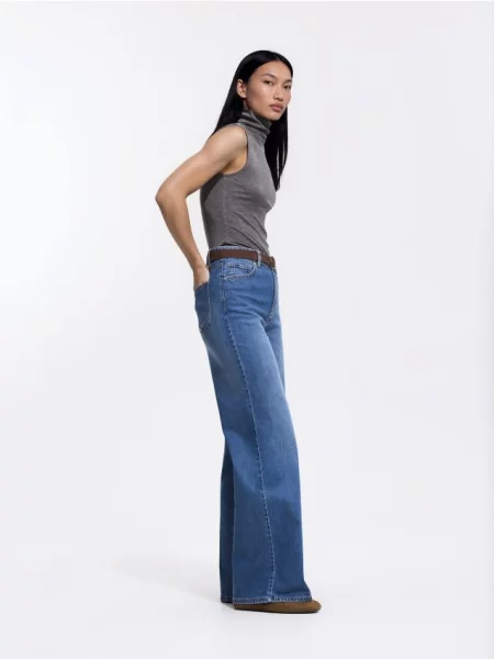 Reserved LADIES` JEANS TROUSERS & BELT albastru