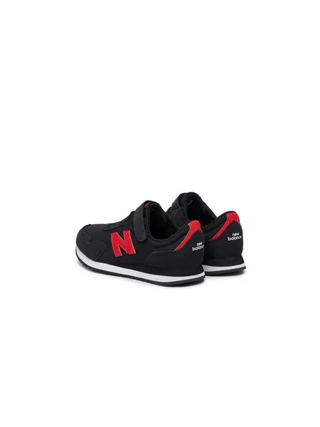 Sneakersy New Balance čierna