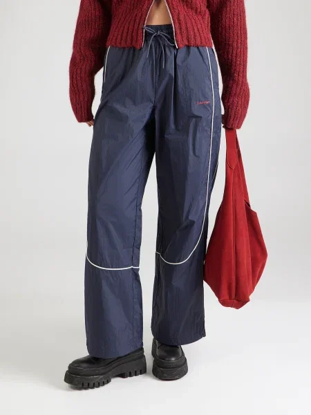 Calvin Klein Jeans Pantaloni TECH bleumarin alb