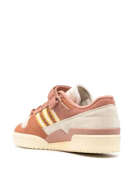Semišové tričko Adidas s kapucí s přezkou červené
