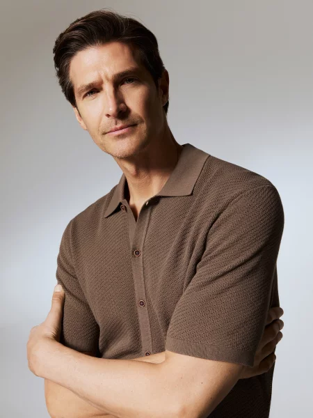 Поло Reserved коричневое