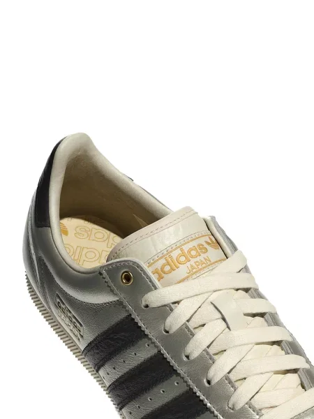 Sneakerși Adidas Gazelle din piele cu dungi argintiu