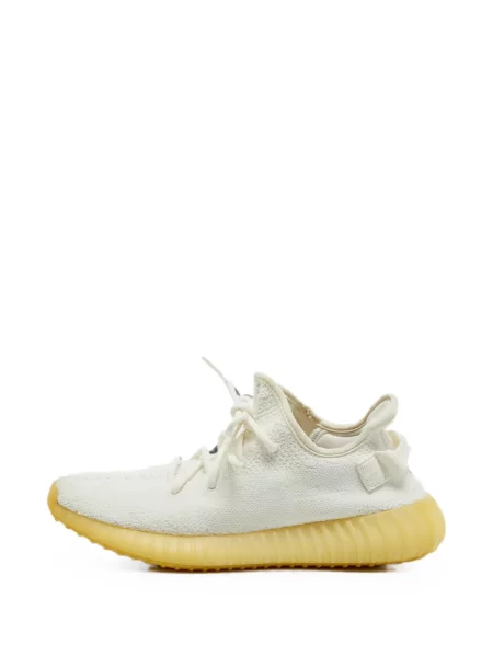 Sneakerși Adidas Yeezy cu șireturi din dantelă alb