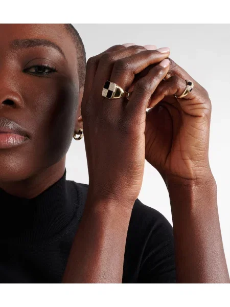 Inel Yvonne Léon