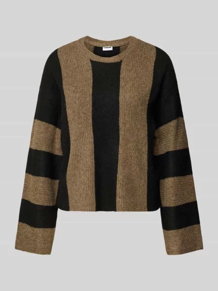 Sweter z dzianiny z okrągłym dekoltem model ‘AGATHA’ Noisy May