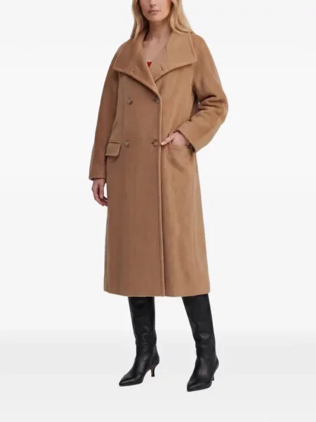 Palton Max Mara cu două rânduri de nasturi