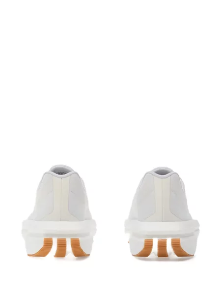 Pălărie Adidas cu dungi cu imagine de costum albastru
