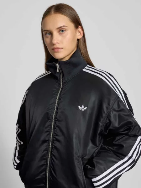 Kurtka z wyhaftowanym logo model ‘FIREBIRD’ Adidas Originals czarny