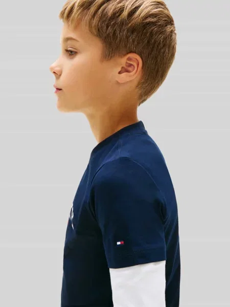 T-shirt o kroju regular fit z czystej bawełny Tommy Hilfiger granatowa