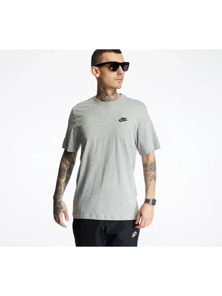 Férfi Nike Sportswear Club sötétszürke szürke bőr/fekete póló. Méret: XL fekete