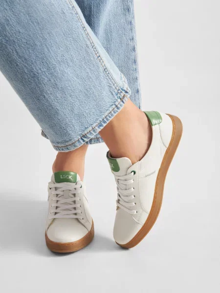 Sneakersy Lasocki bílé