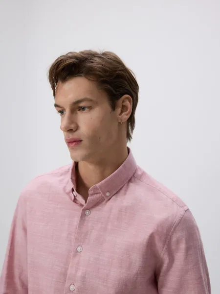 Reserved Сорочка slim fit із високим вмістом пильно-рожевий рожева