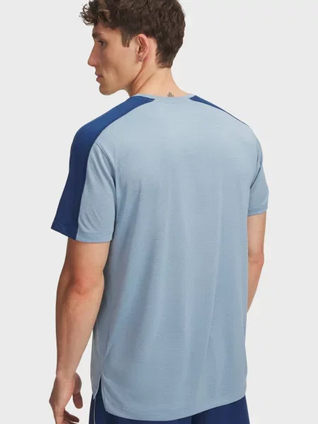 Футболка Under Armour синя
