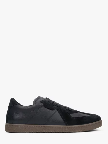 Sneakerși Estro negru