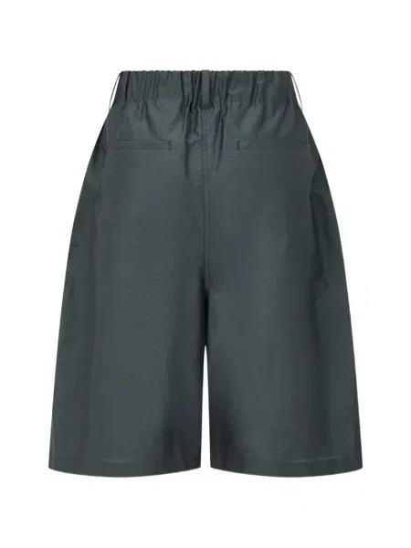 Pantaloni scurți Tomboy plisate gri