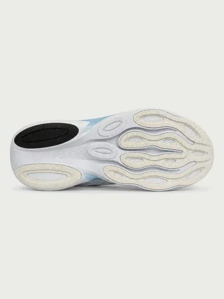 New Balance обувки за бягане дамски Fresh Foam Ellipse v1 бежово