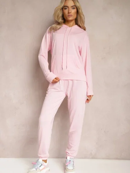 Klasyczny Komplet Dresowy z Bluzą Kangurką i Spodniami Typu Jogger Salevia jasnoróżowy