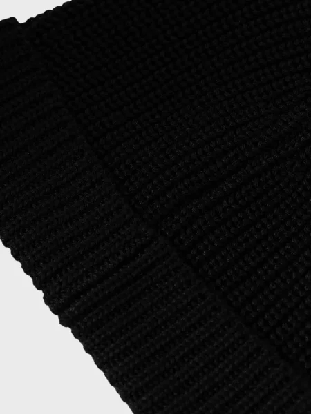 Шапка Hugo черная