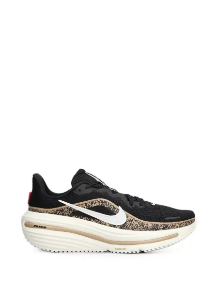 Sneakerși Nike Vomero cu imagine cu model leopard negru