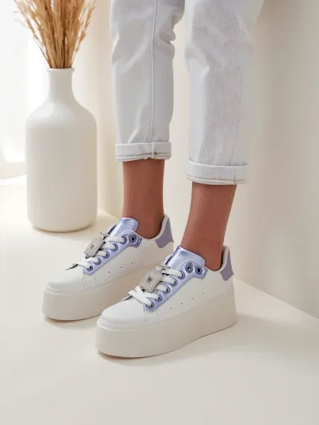 Sneakerși Resti alb