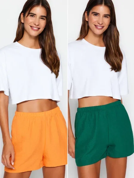 Pantaloni scurți Trendyol portocaliu