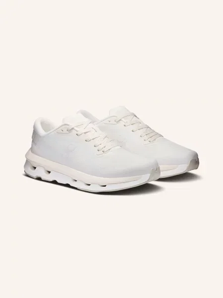 On Sneakersy Cloudzone weiss