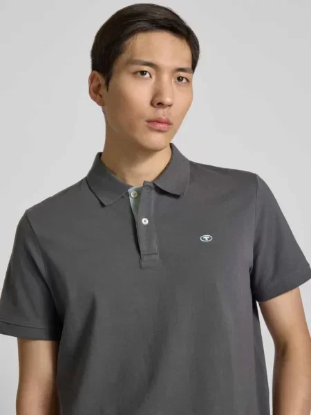 Koszulka polo o kroju regular fit z wyhaftowanym logo model ‘BASIC’ Tom Tailor
