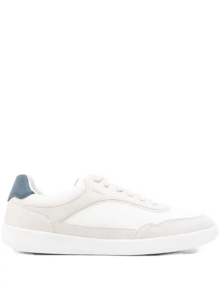 Sneakerși Geox cu șireturi din dantelă alb